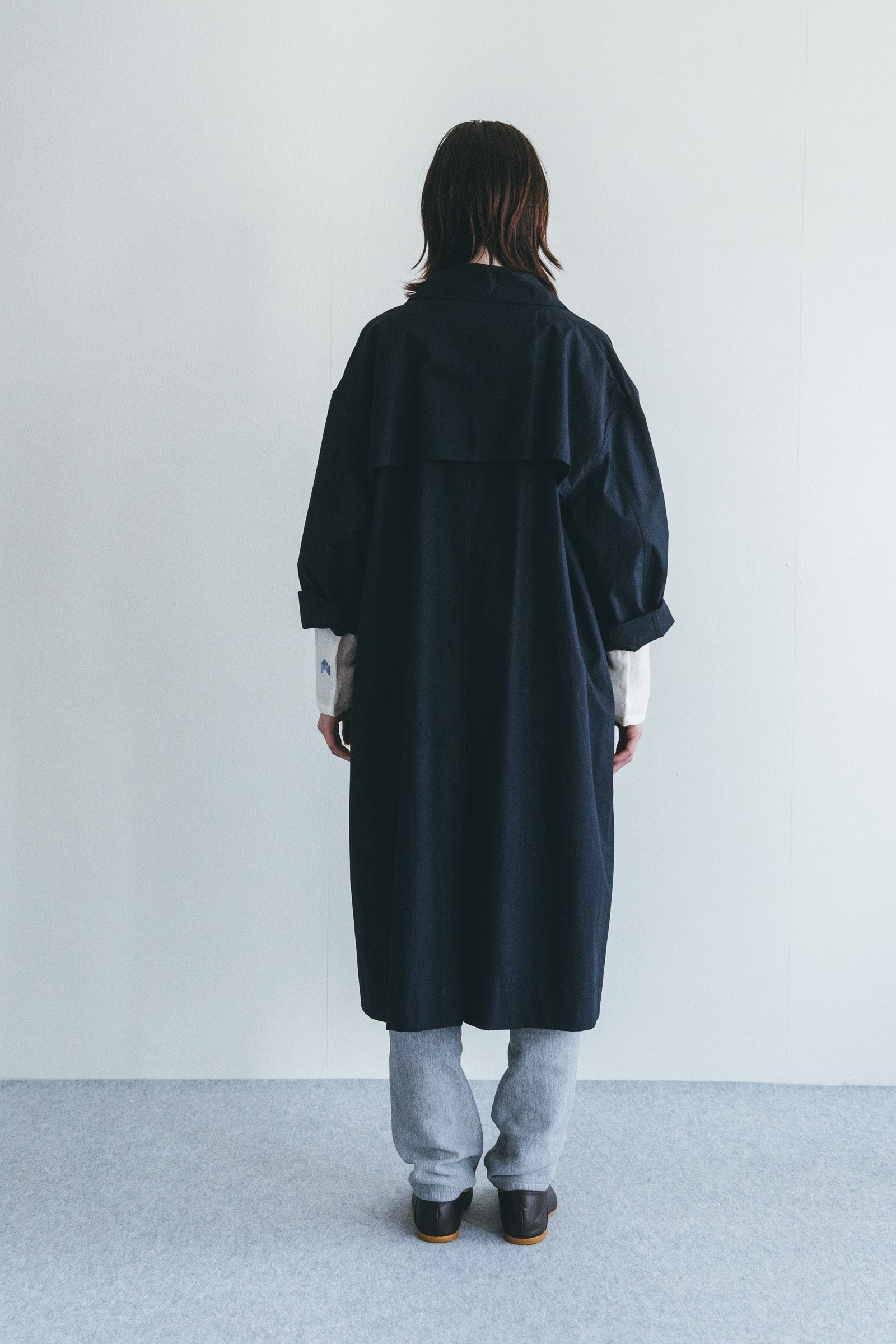 Women Pointed Collar Buttoned Long Coat - Navy