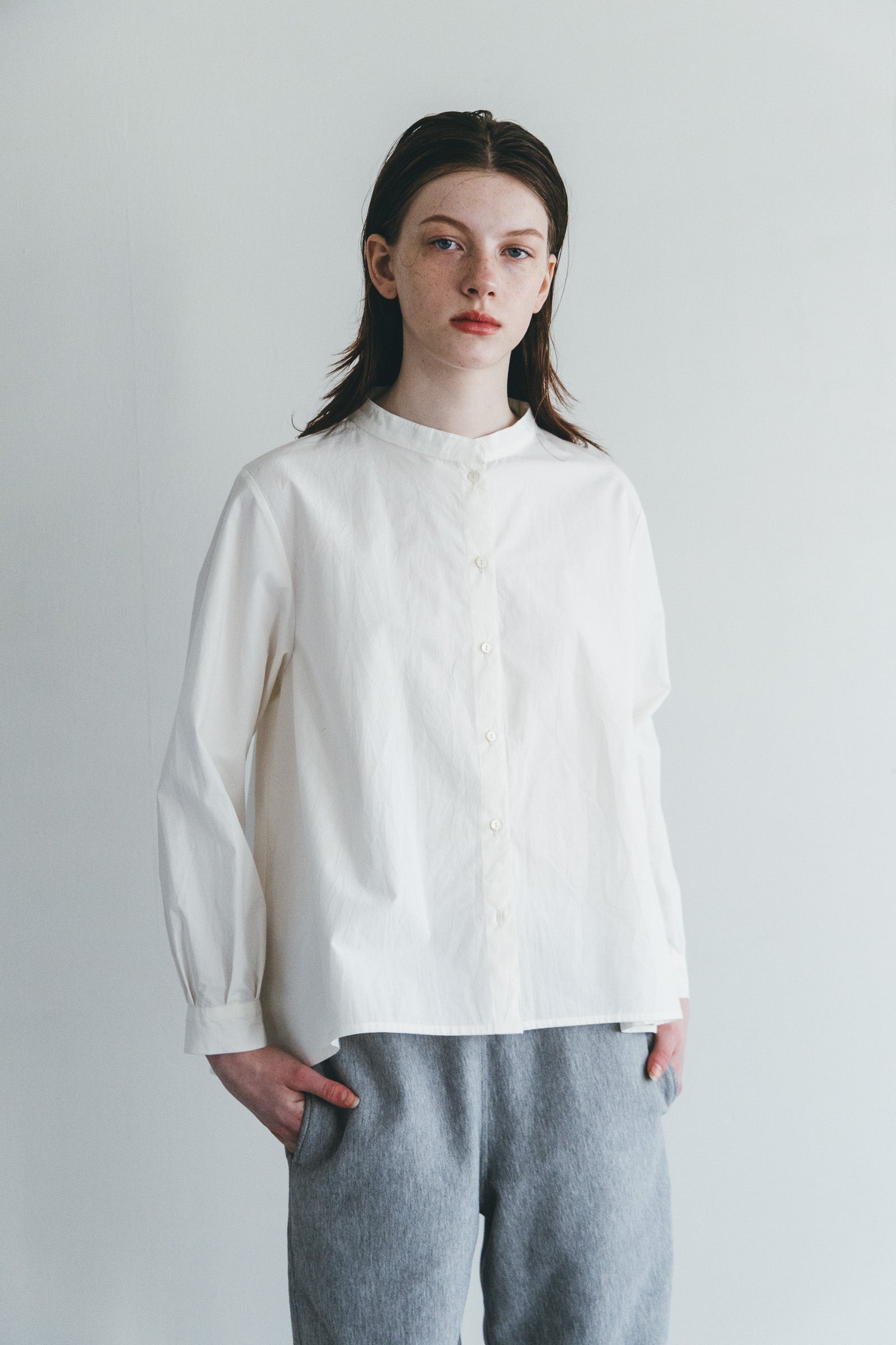 Women Round Collar Buttoned Long Sleeve Shirt - Off White