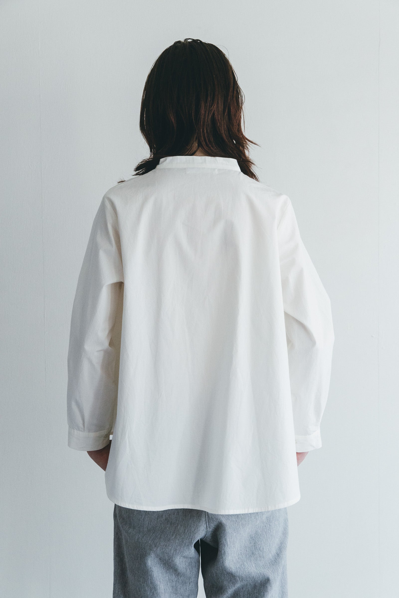 Women Round Collar Buttoned Long Sleeve Shirt - Off White