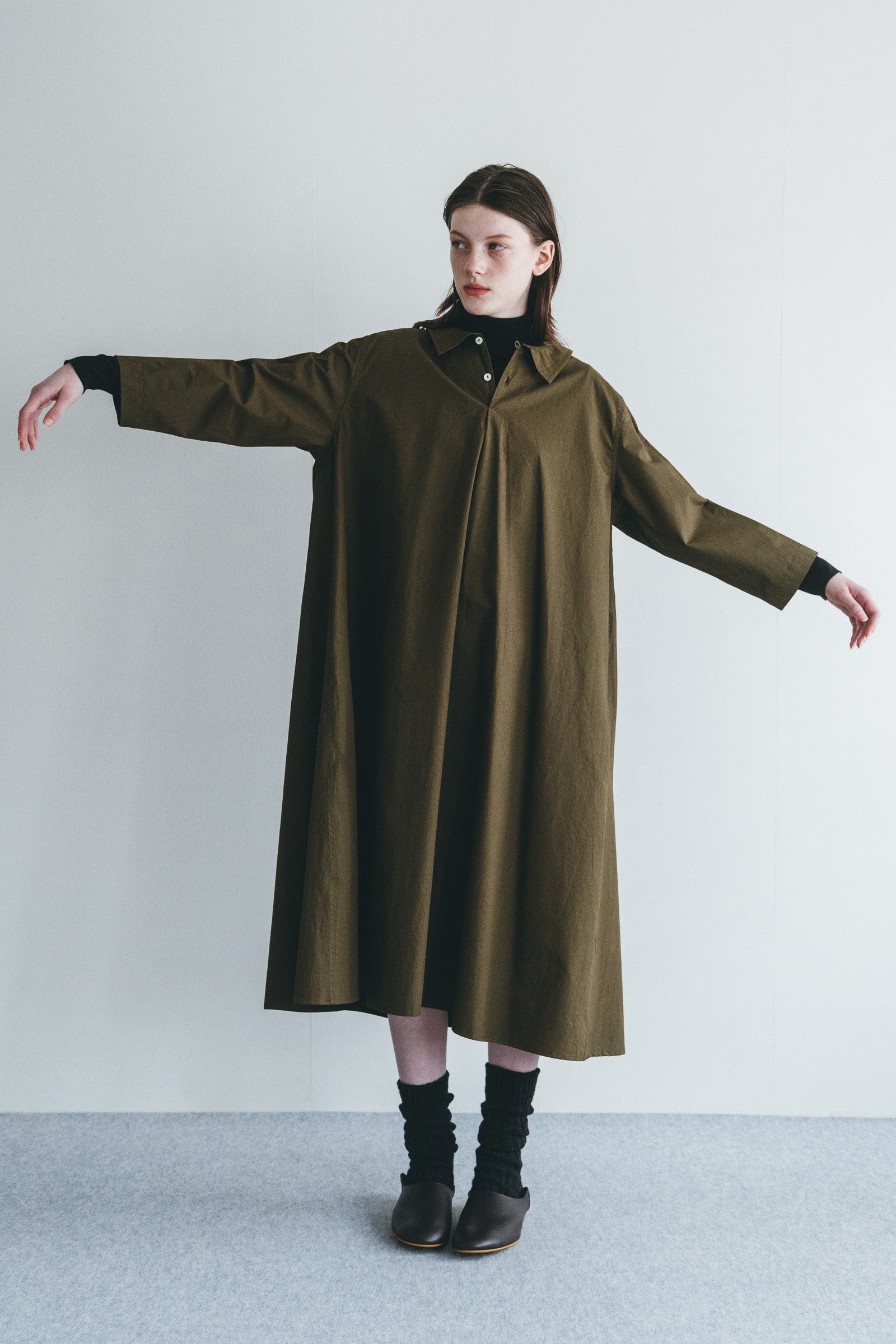Women Pointed Collar Cotton Long Dress - Khaki