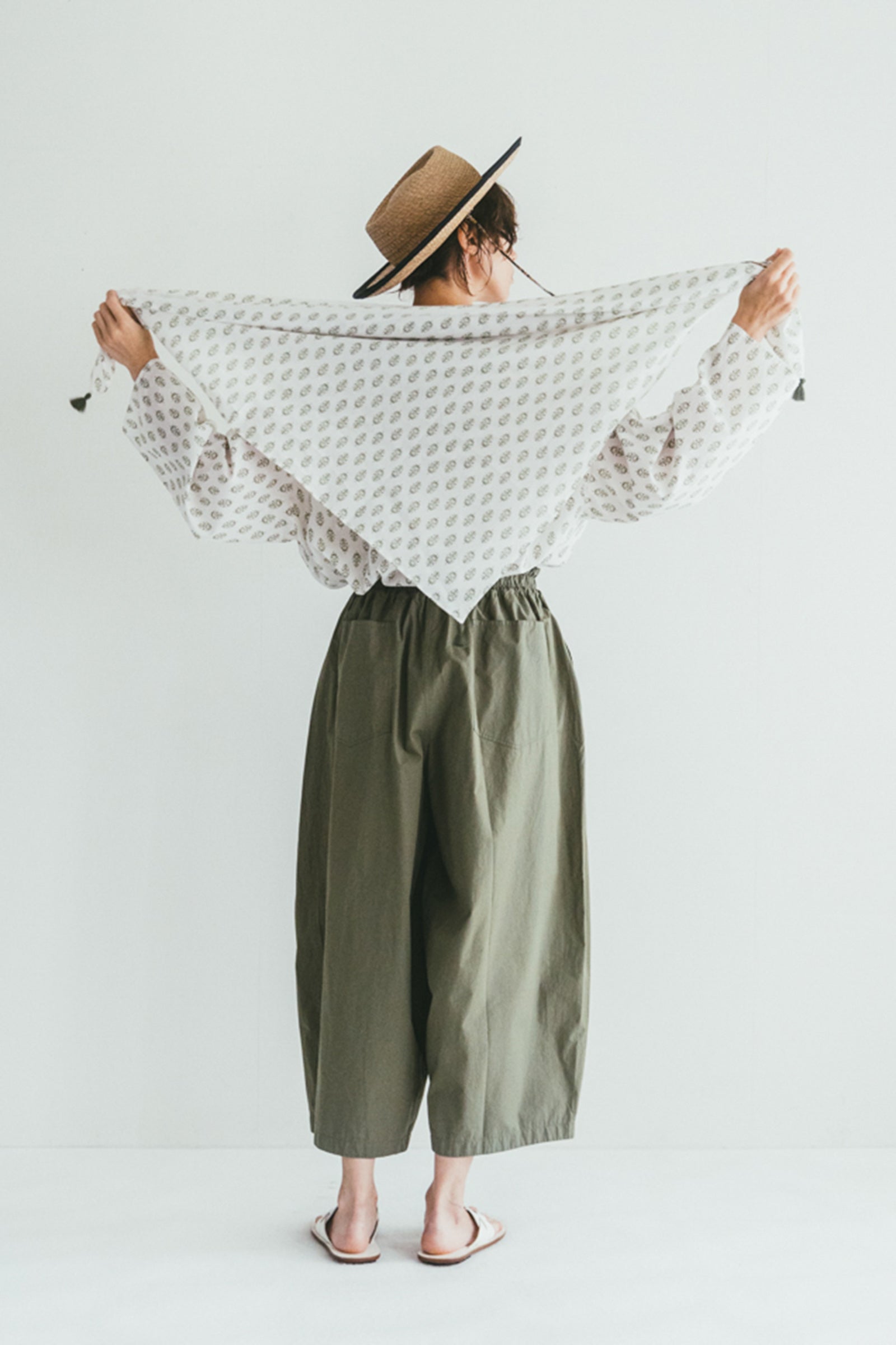 Cotton Square Scarf - Print Sage Green