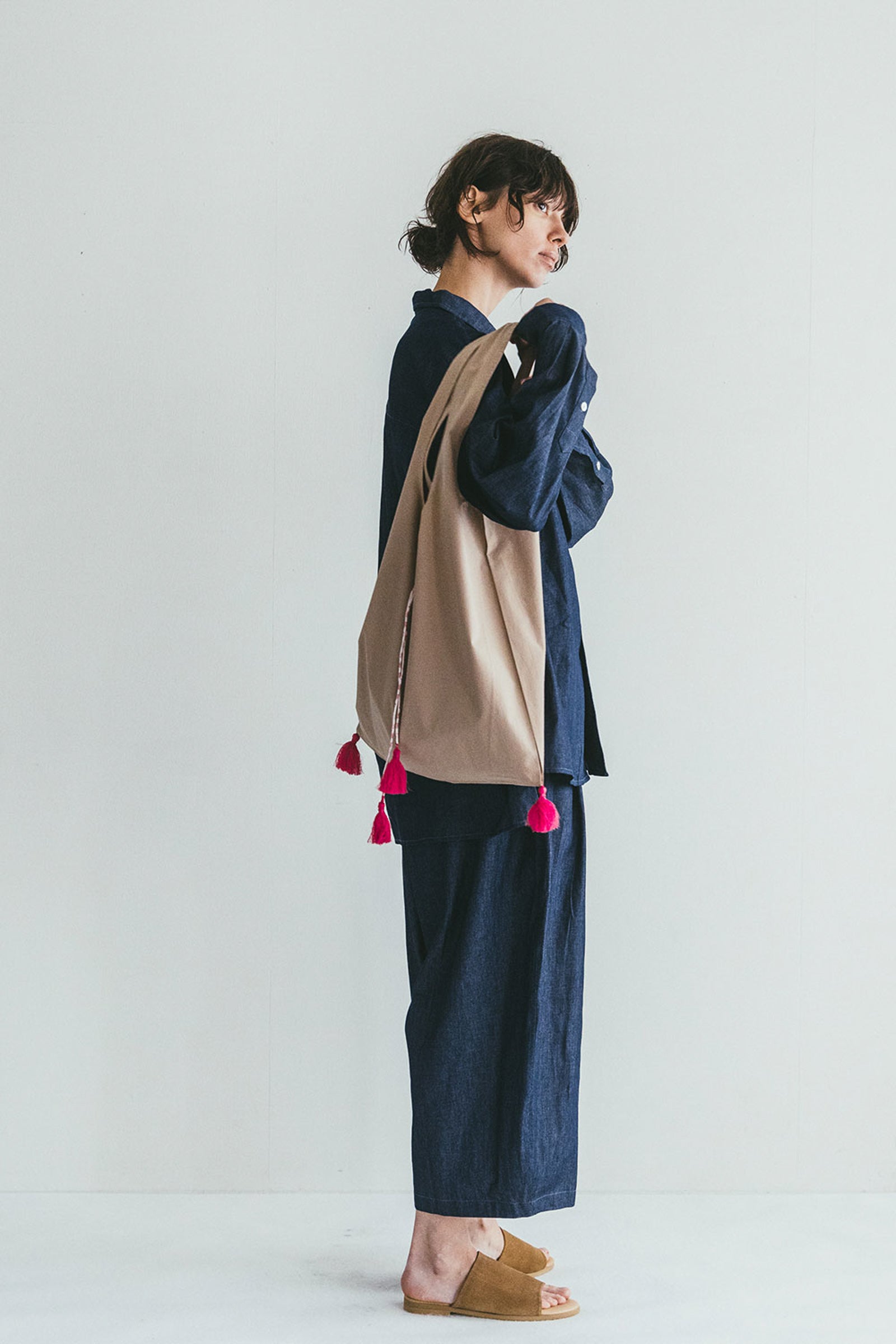 Lightweight Cotton Tote bag with Tassels - Beige