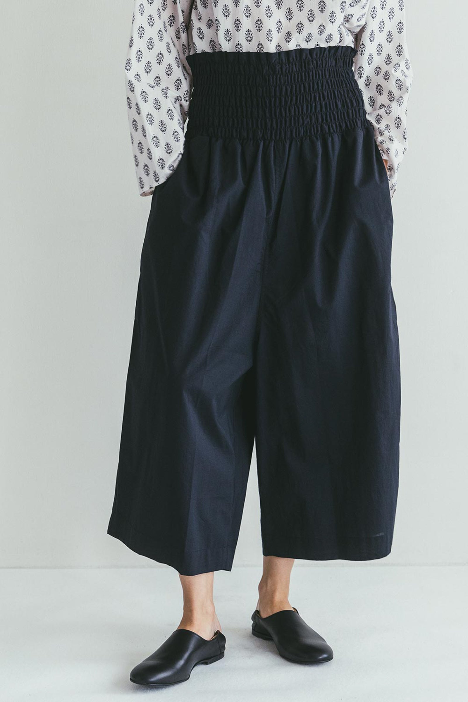Women Cotton Shiring Pants - Ink Black