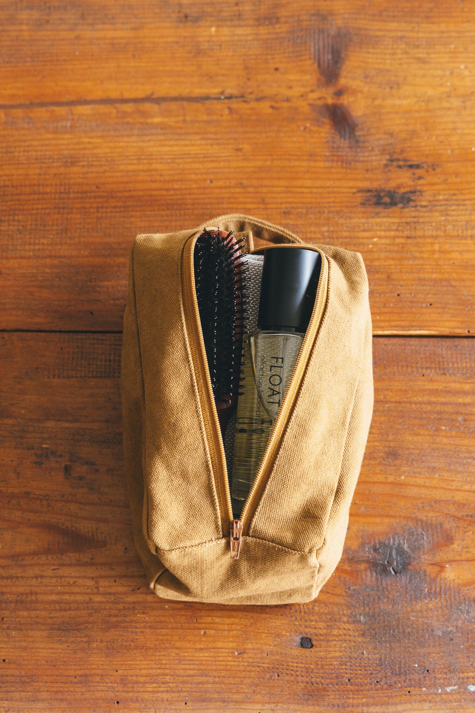 Cotton Canvas Pouch with zipper - Amber